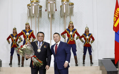 Сансарын нисгэгч Ж.Гүррагчаад төрийн дээд шагнал “Чингис хаан” одонг хүртээлээ