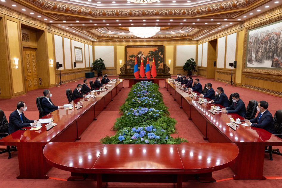 Монгол Улсын Ерөнхийлөгч БНХАУ-ын дарга Ши Жиньпин нар албан ёсны хэлэлцээ хийв